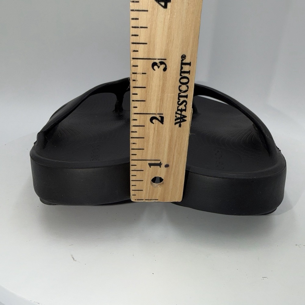 OOFOS Sandals Womens Size 7 Black OOriginal Thong Flip Flop Recovery Comfort - Picture 5 of 8